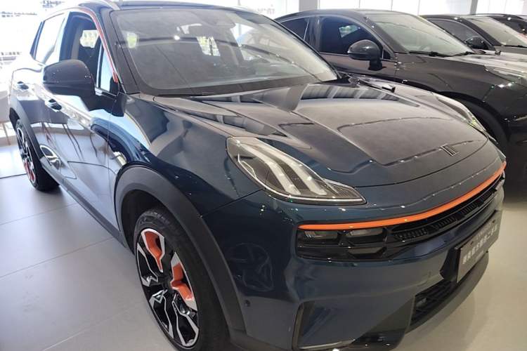 Used Lynk & Co 06 2020 1.5T YAO Halo Exterior 1