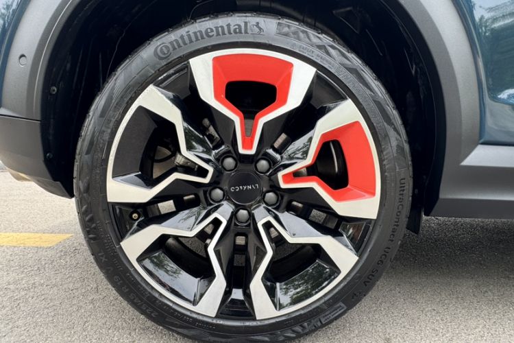 Used Lynk & Co 06 2020 1.5T YAO Halo Exterior 2