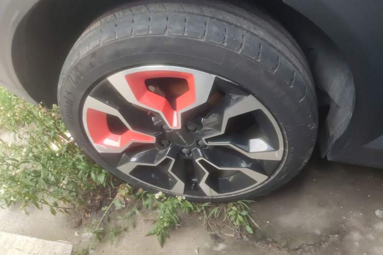 Used Lynk & Co 06 2020 1.5T YAO Halo Exterior 2