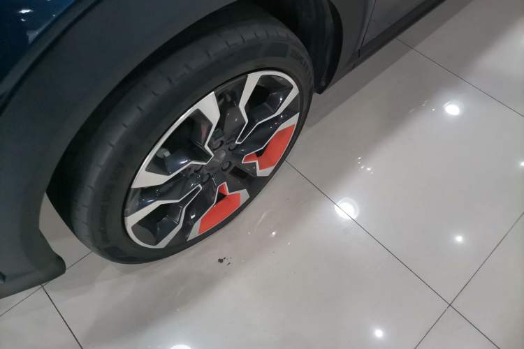 Used Lynk & Co 06 2020 1.5T YAO Halo Exterior 4
