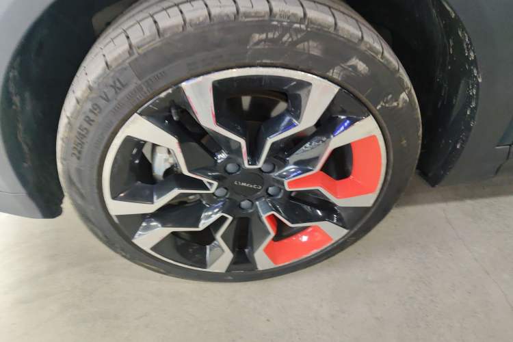 Used Lynk & Co 06 2020 1.5T YAO Halo Exterior 4