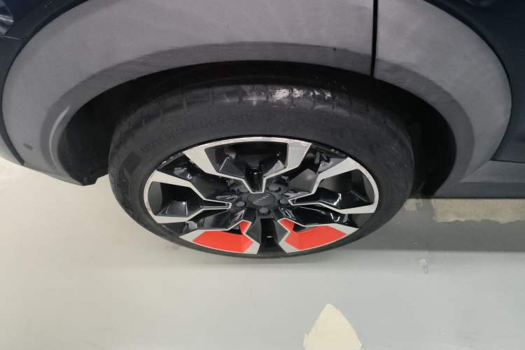 Used Lynk & Co 06 2020 1.5T YAO Halo Exterior 5