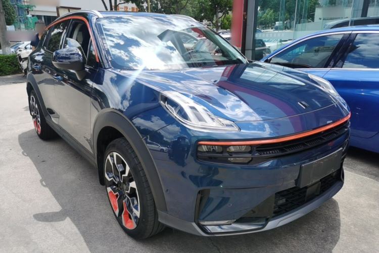 Used Lynk & Co 06 2020 1.5T YAO Halo Front Right 45 Deg
