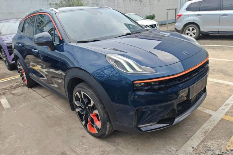 Used Lynk & Co 06 2020 1.5T YAO Halo Front Right 45 Deg
