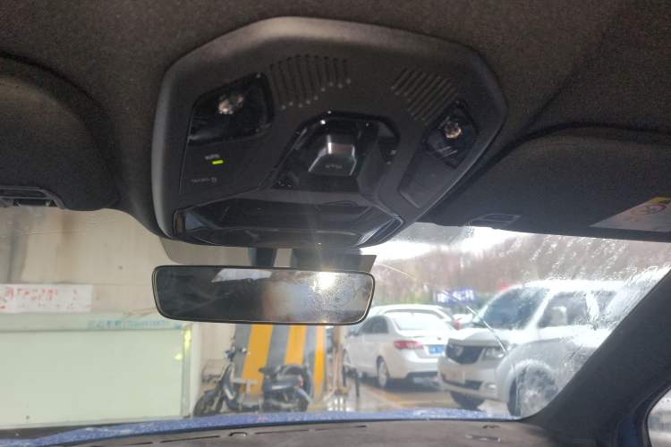 Used Lynk & Co 06 2020 1.5T JinPro model Headliner