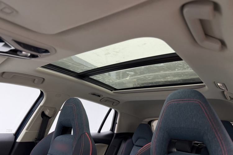 Used Lynk & Co 06 2020 1.5T YAO Halo Headliner
