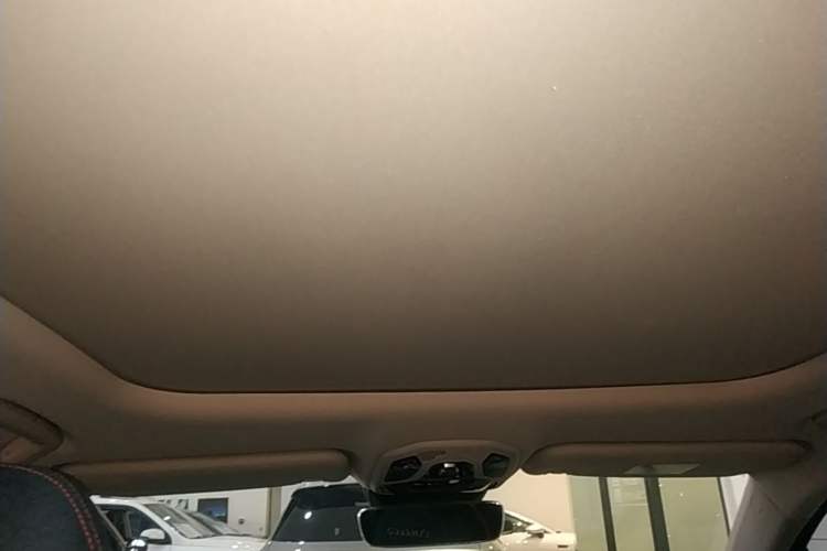 Used Lynk & Co 06 2020 1.5T YAO Halo Headliner