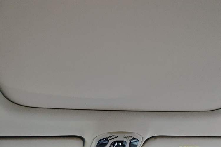 Used Lynk & Co 06 2020 1.5T YAO Halo Headliner