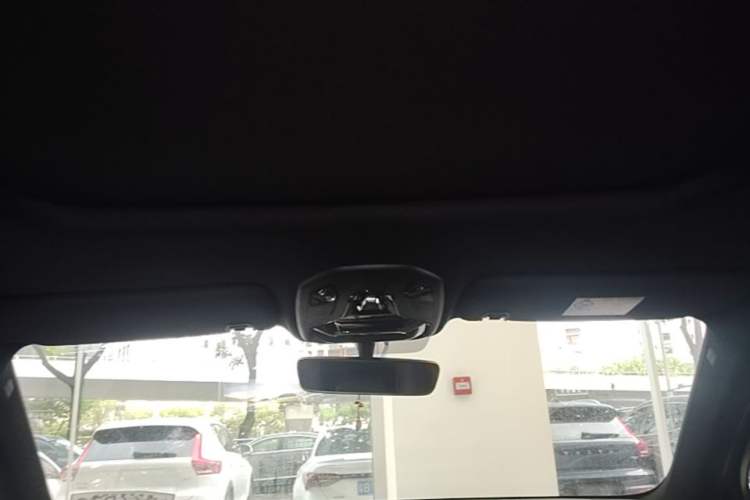 Used Lynk & Co 06 2020 1.5T JinPro model Headliner