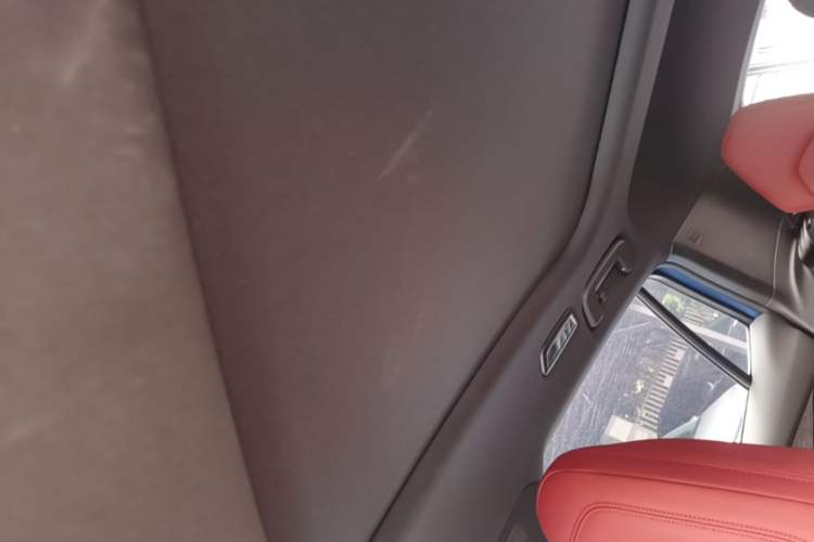Used Lynk & Co 06 2020 1.5T JinPro model Headliner