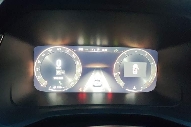 Used Lynk & Co 06 2020 1.5T JinPro model Instrument Cluster