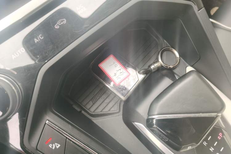 Used Lynk & Co 06 2020 1.5T YAO Halo Interior 1