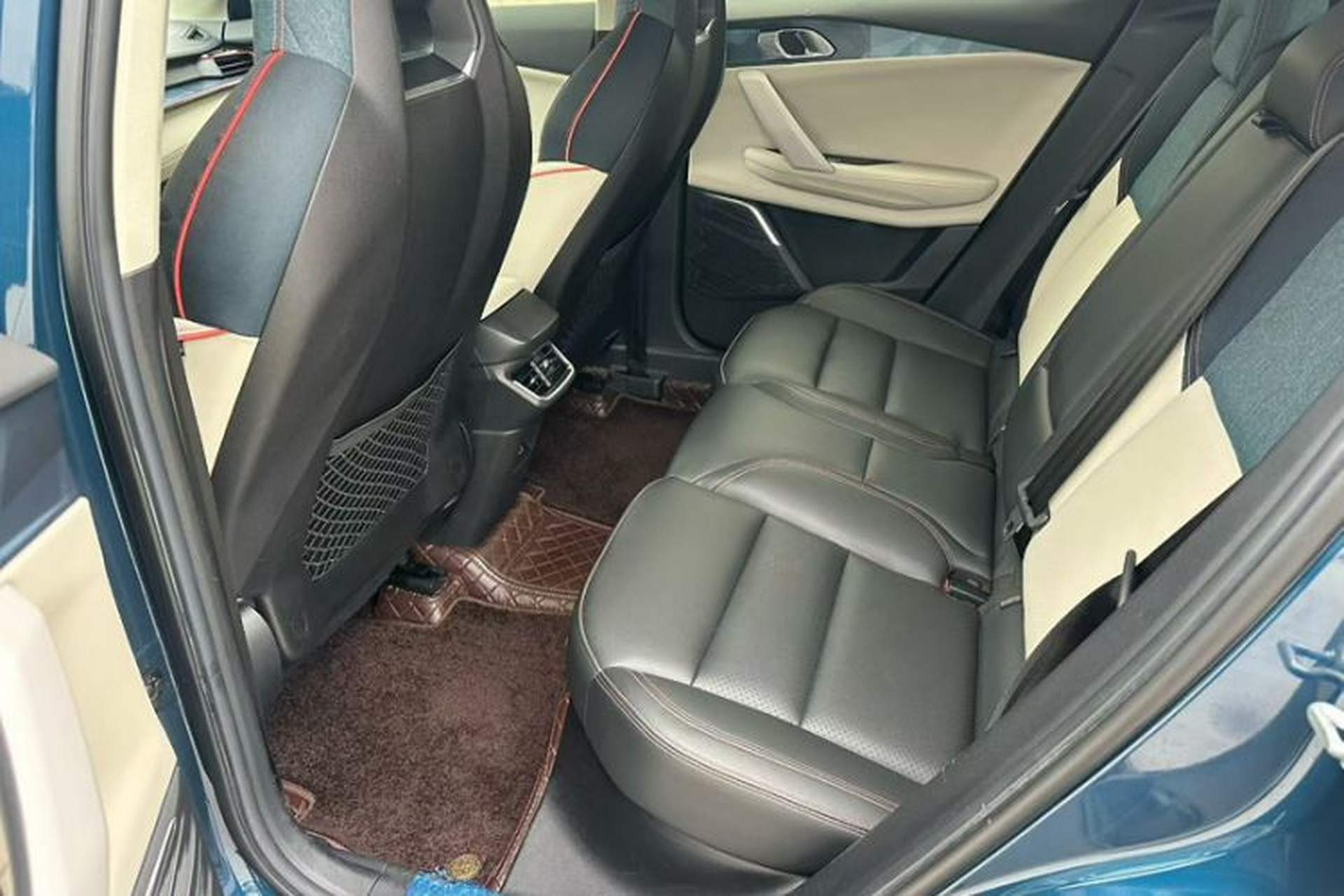 Used Lynk & Co 06 2020 1.5T YAO Halo Interior 2