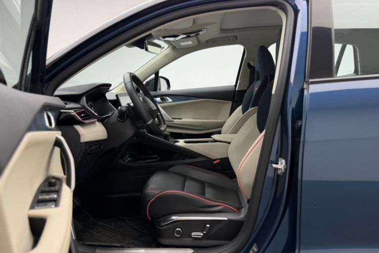 Used Lynk & Co 06 2020 1.5T YAO Halo Interior 2