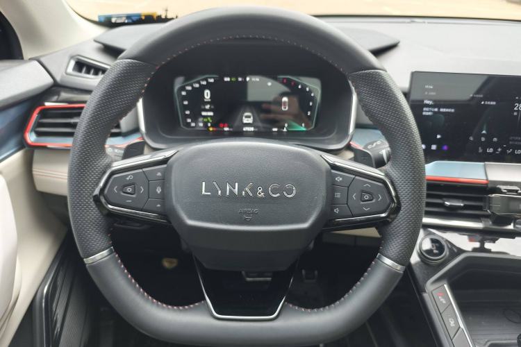 Used Lynk & Co 06 2020 1.5T YAO Halo Interior 3