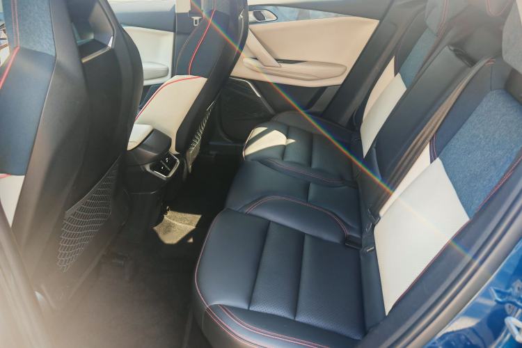 Used Lynk & Co 06 2020 1.5T YAO Halo Interior 4