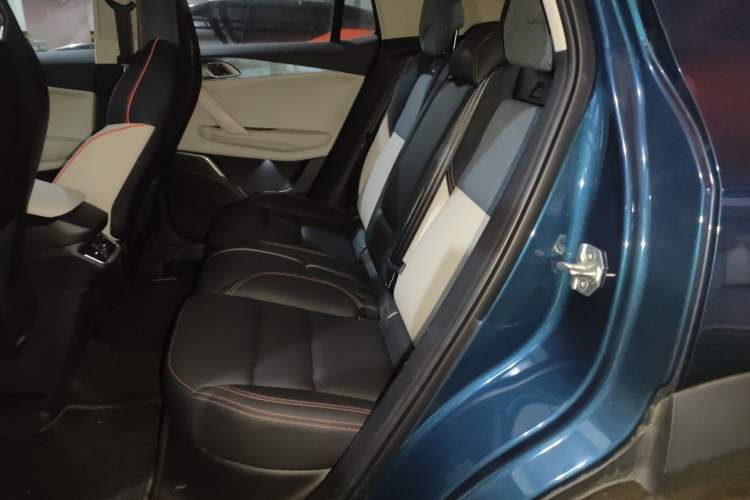 Used Lynk & Co 06 2020 1.5T YAO Halo Interior 4