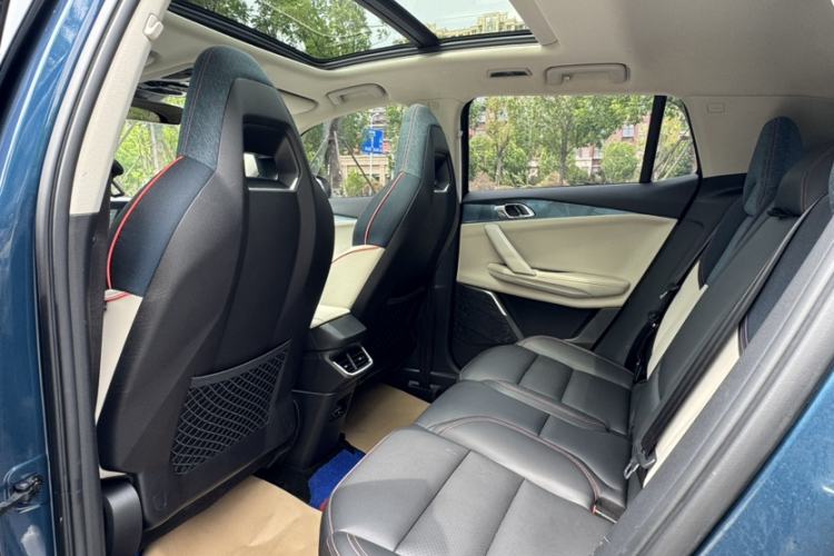 Used Lynk & Co 06 2020 1.5T YAO Halo Interior 7