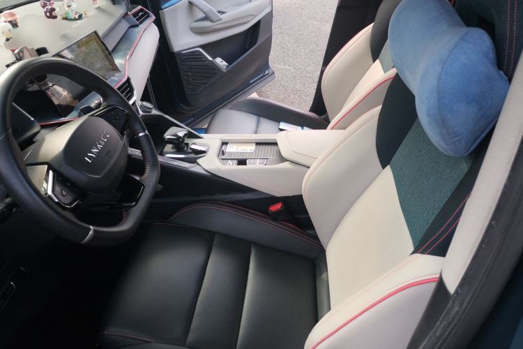 Used Lynk & Co 06 2020 1.5T YAO Halo Left Front Seat