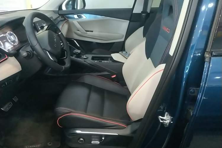 Used Lynk & Co 06 2020 1.5T YAO Halo Left Front Seat