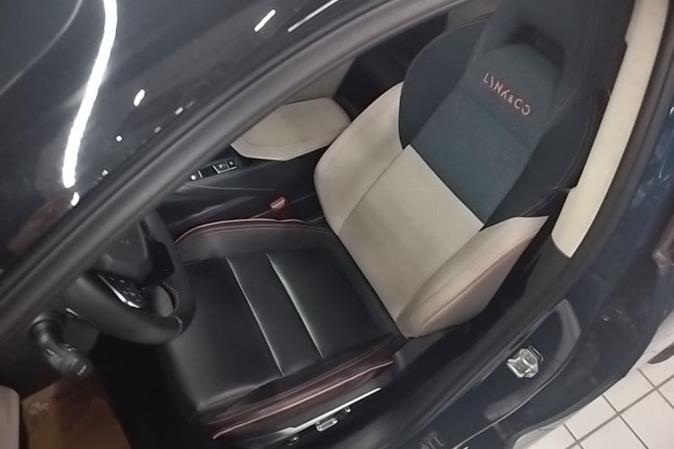 Used Lynk & Co 06 2020 1.5T YAO Halo Left Front Seat