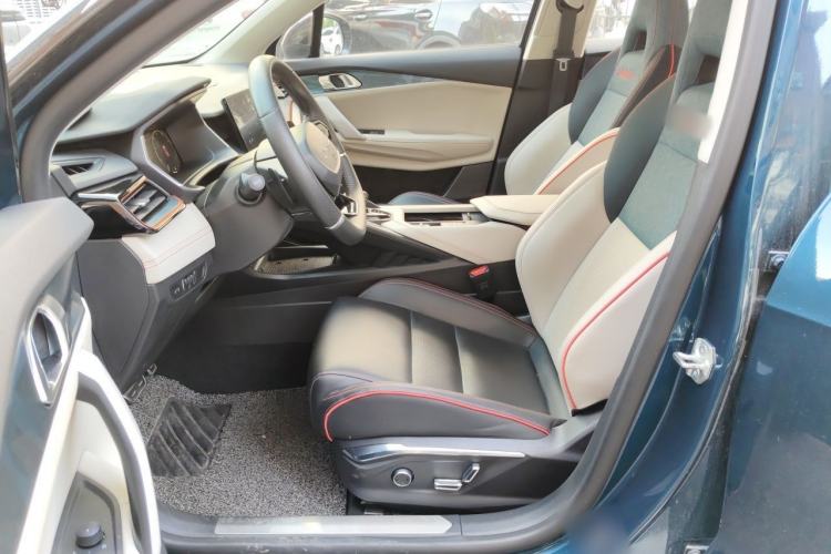 Used Lynk & Co 06 2020 1.5T Tech Pioneer Edition Left Front Seat
