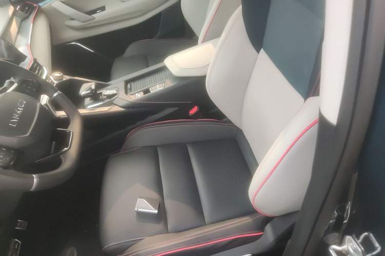 Used Lynk & Co 06 2020 1.5T YAO Halo Left Front Seat