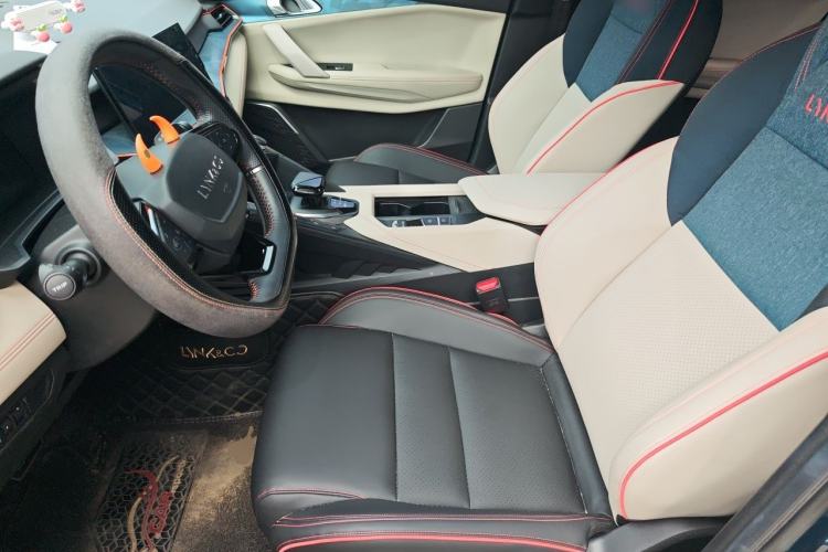 Used Lynk & Co 06 2020 1.5T YAO Halo Left Front Seat