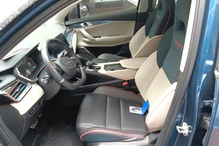 Used Lynk & Co 06 2020 1.5T YAO Halo Left Front Seat