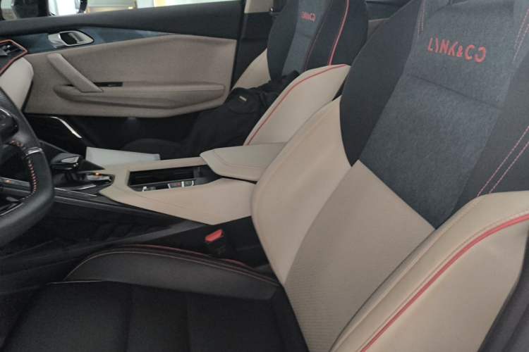 Used Lynk & Co 06 2020 1.5T YAO Halo Left Front Seat