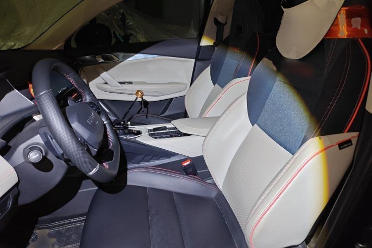 Used Lynk & Co 06 2020 1.5T YAO Halo Left Front Seat
