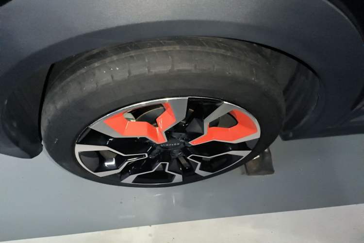 Used Lynk & Co 06 2020 1.5T Tech Pioneer Edition Left Front Wheel Hub