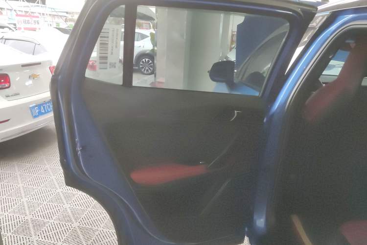 Used Lynk & Co 06 2020 1.5T JinPro model Left Rear Door Interior