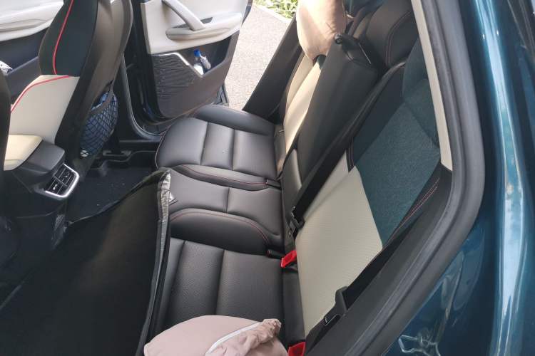 Used Lynk & Co 06 2020 1.5T YAO Halo Left Rear Seat