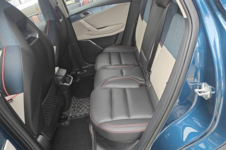 Used Lynk & Co 06 2020 1.5T YAO Halo Left Rear Seat