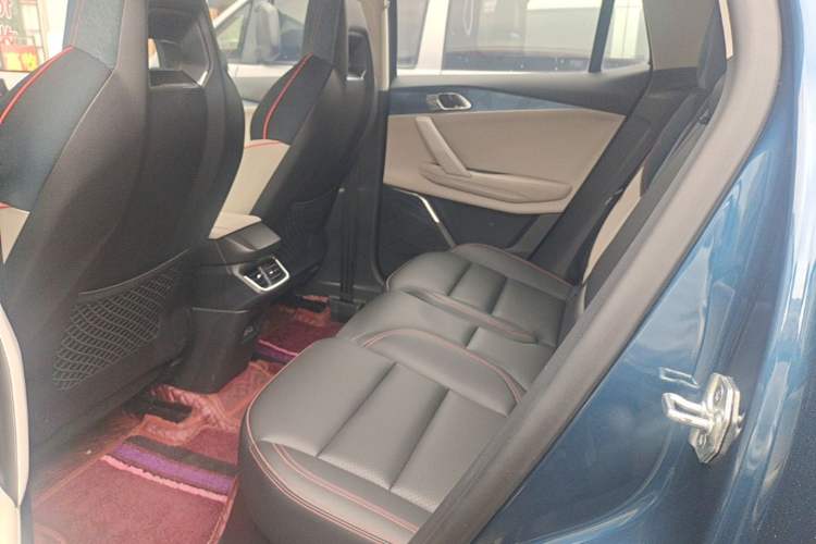 Used Lynk & Co 06 2020 1.5T YAO Halo Left Rear Seat
