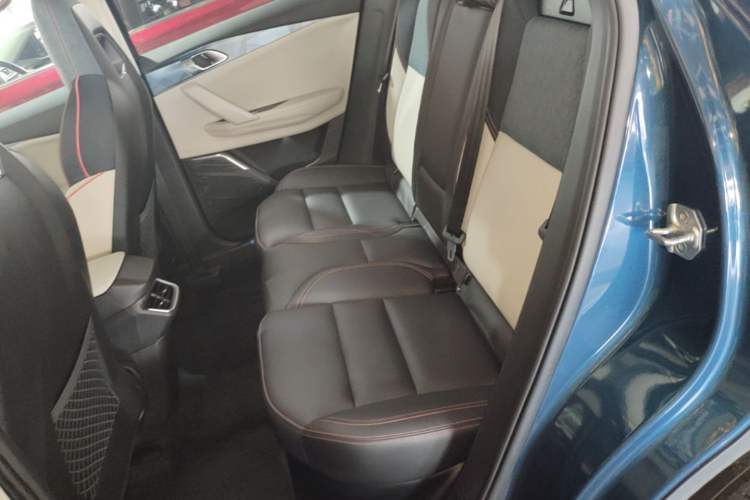 Used Lynk & Co 06 2020 1.5T YAO Halo Left Rear Seat