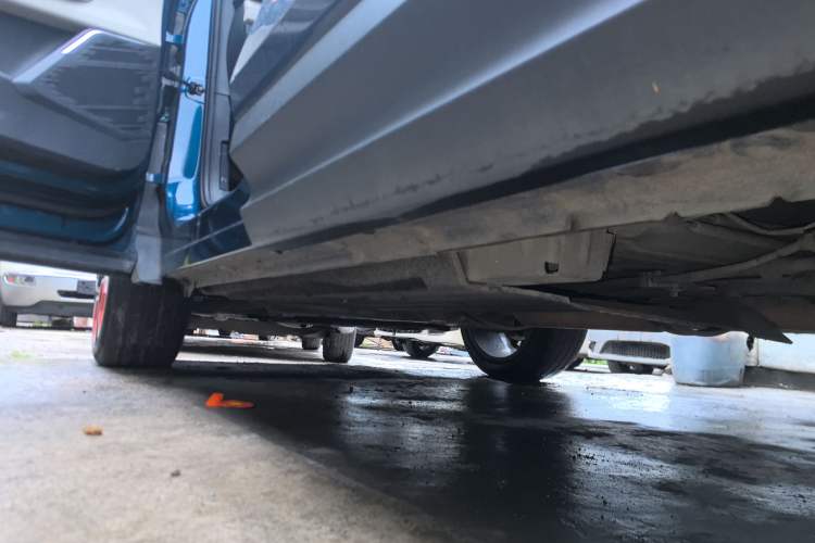 Used Lynk & Co 06 2020 1.5T YAO Halo Left Side Sill