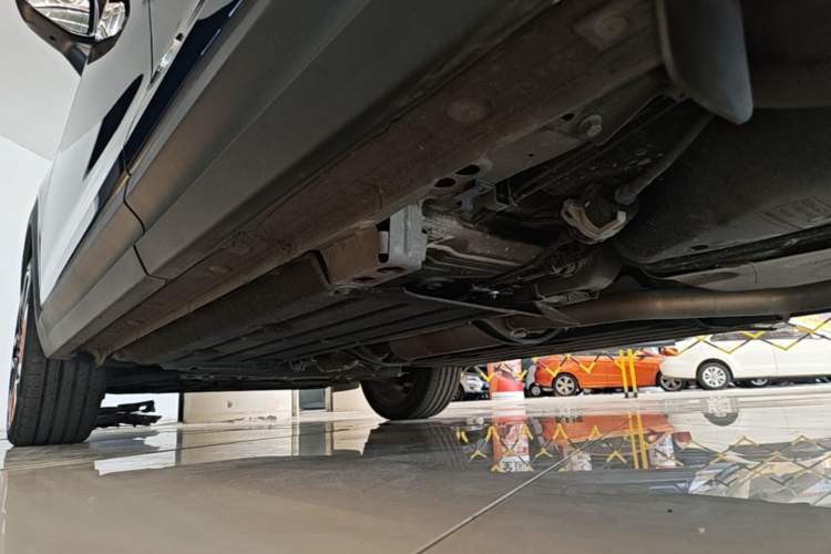Used Lynk & Co 06 2020 1.5T YAO Halo Left Side Sill