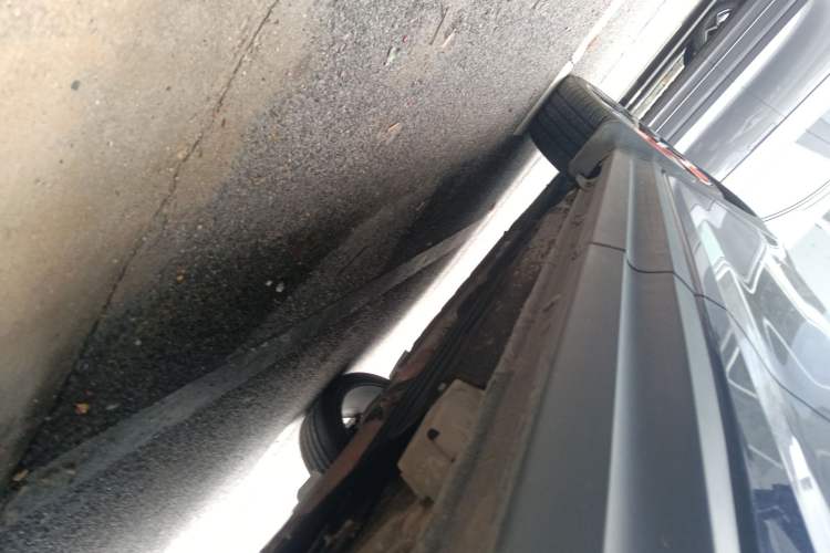 Used Lynk & Co 06 2020 1.5T YAO Halo Left Side Sill