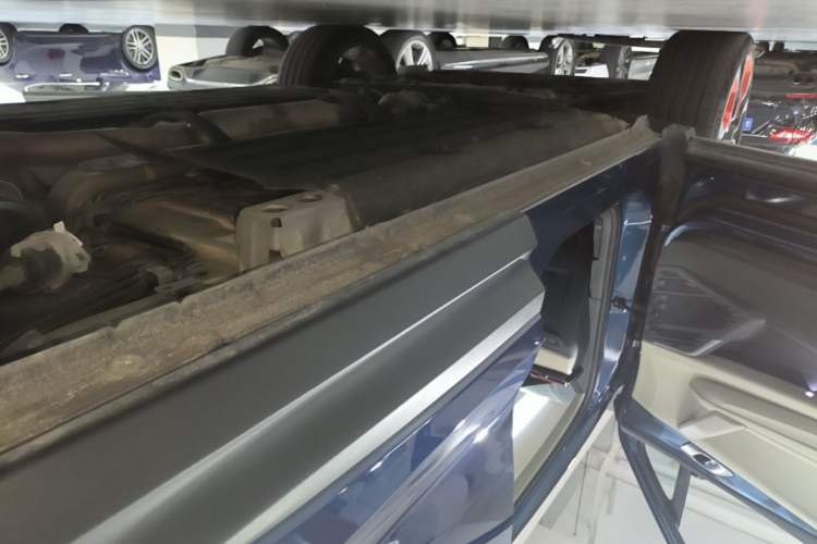 Used Lynk & Co 06 2020 1.5T YAO Halo Left Side Sill
