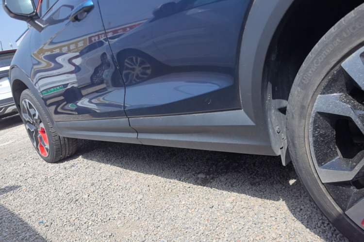 Used Lynk & Co 06 2020 1.5T YAO Halo Left Side Sill