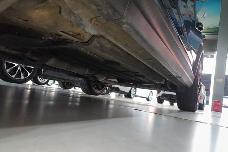 Used Lynk & Co 06 2020 1.5T YAO Halo Left Side Sill
