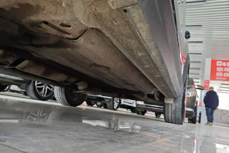 Used Lynk & Co 06 2020 1.5T YAO Halo Left Side Sill