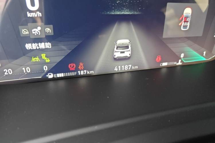 Used Lynk & Co 06 2020 1.5T YAO Halo Odometer Close Up