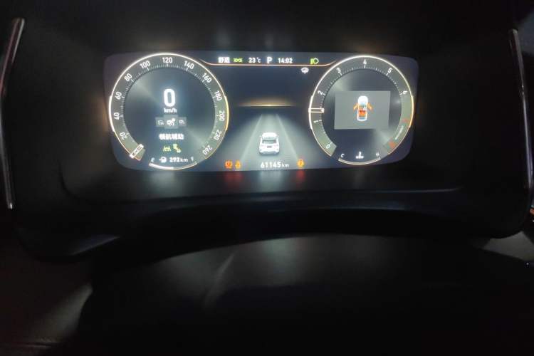Used Lynk & Co 06 2020 1.5T YAO Halo Odometer Close Up