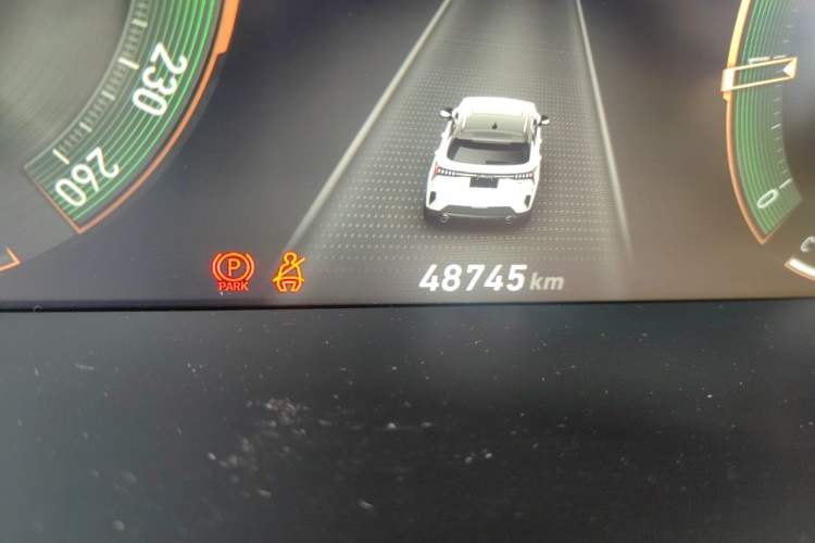 Used Lynk & Co 06 2020 1.5T YAO Halo Odometer Close Up