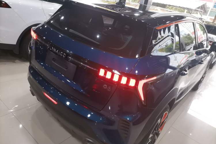 Used Lynk & Co 06 2020 1.5T YAO Halo Rear Right 45 Deg