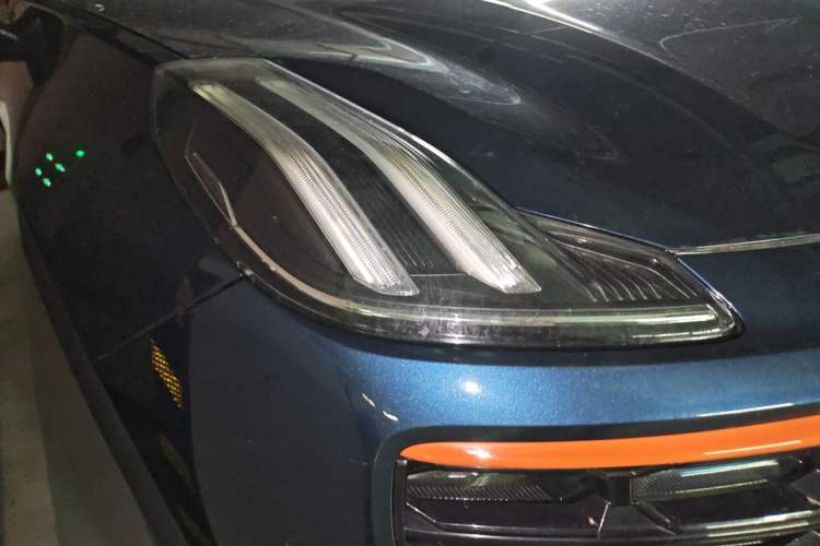 Used Lynk & Co 06 2020 1.5T YAO Halo Right Front Headlight