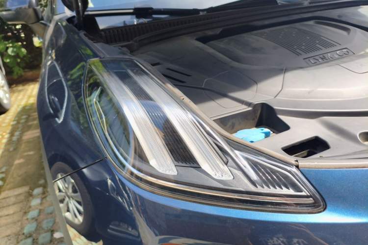 Used Lynk & Co 06 2020 1.5T YAO Halo Right Front Headlight